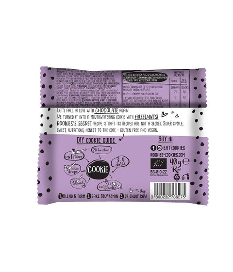 Biscuit BIO cu chipsuri de ciocolată și alune de pădure