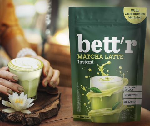 Matcha latte bio, gata în câteva secunde